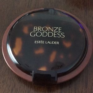 Estée Lauder Bronze Goddess in medium